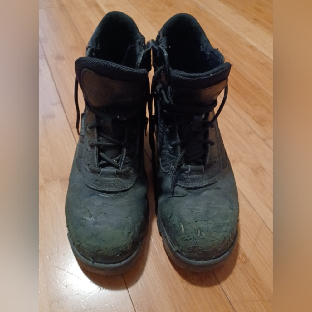 Boots - composite toe protection, water resistant, work boot
